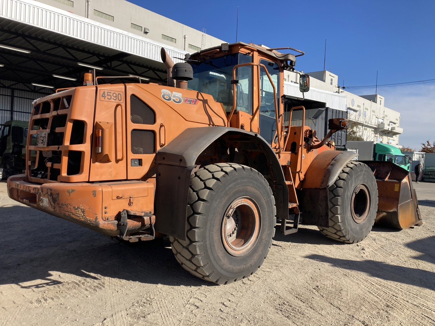 Máy xúc lật Kawasaki 85Z7